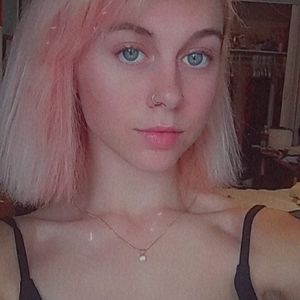 Meet your Posher, Deanna